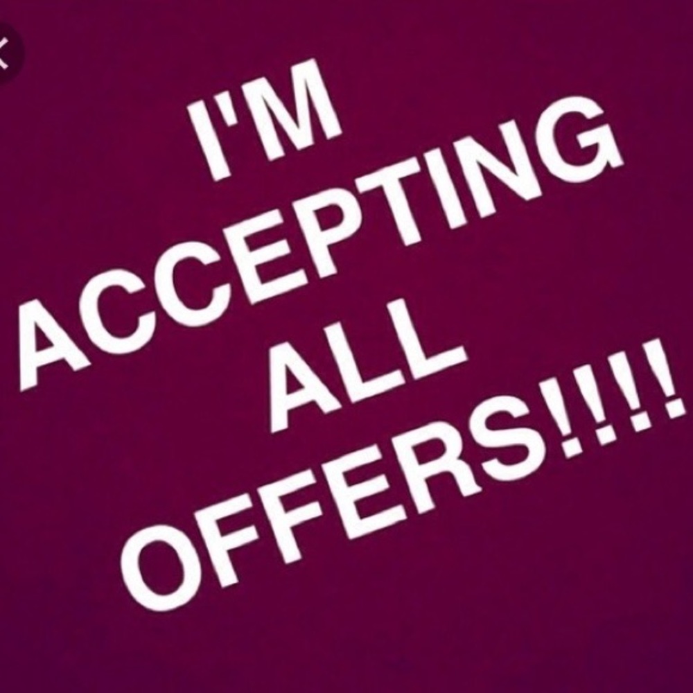 Happy Memorial Day weekend! I’m accepting all offers! Happy shopping!